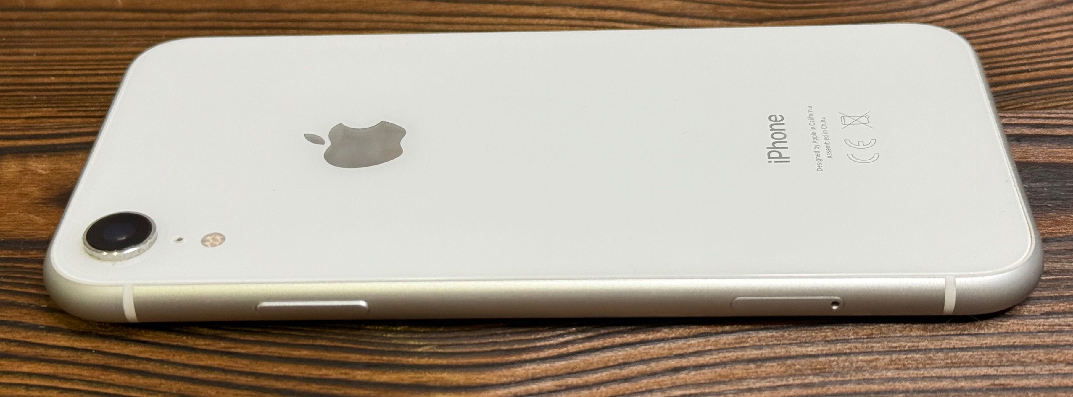iPhone XR 64Gb White идеальный, гарантия - 150$ EMOJIE STORE