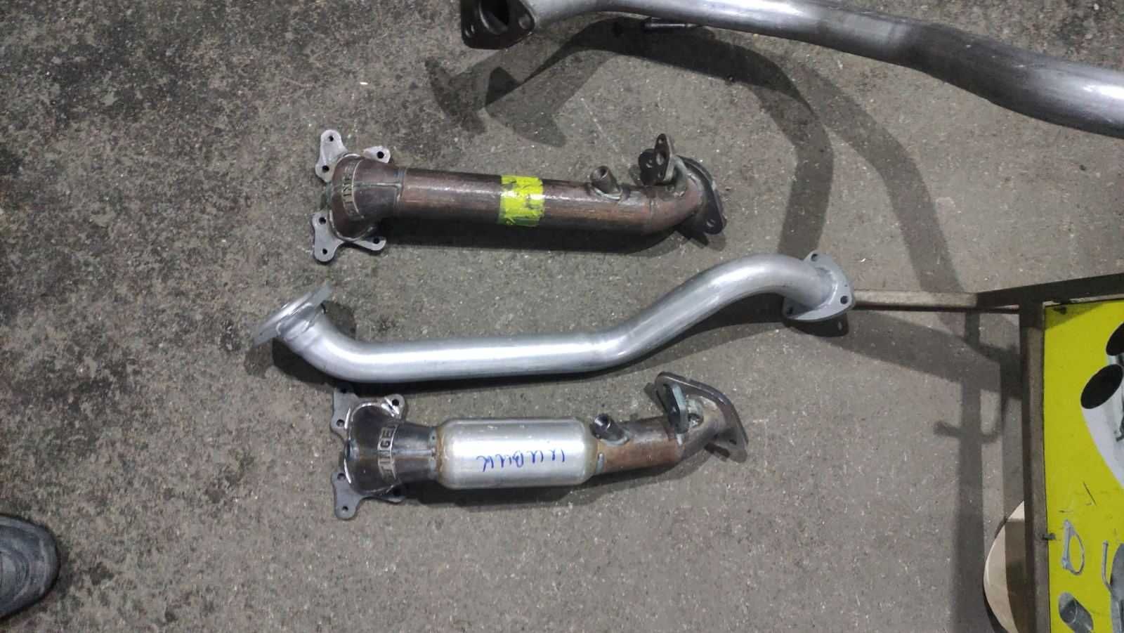 Труба приемная Хонда Цивик 1,8 Honda Civic 1.8 2006-