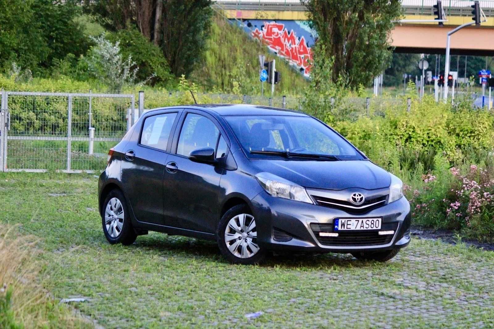 Piękna Toyota Yaris stan idealny, krajowy