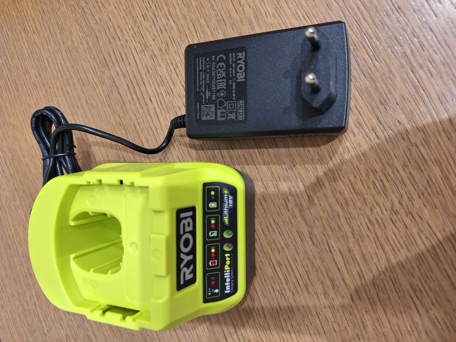 RYOBI nowy zestaw - akumulator plus ładowarka.
