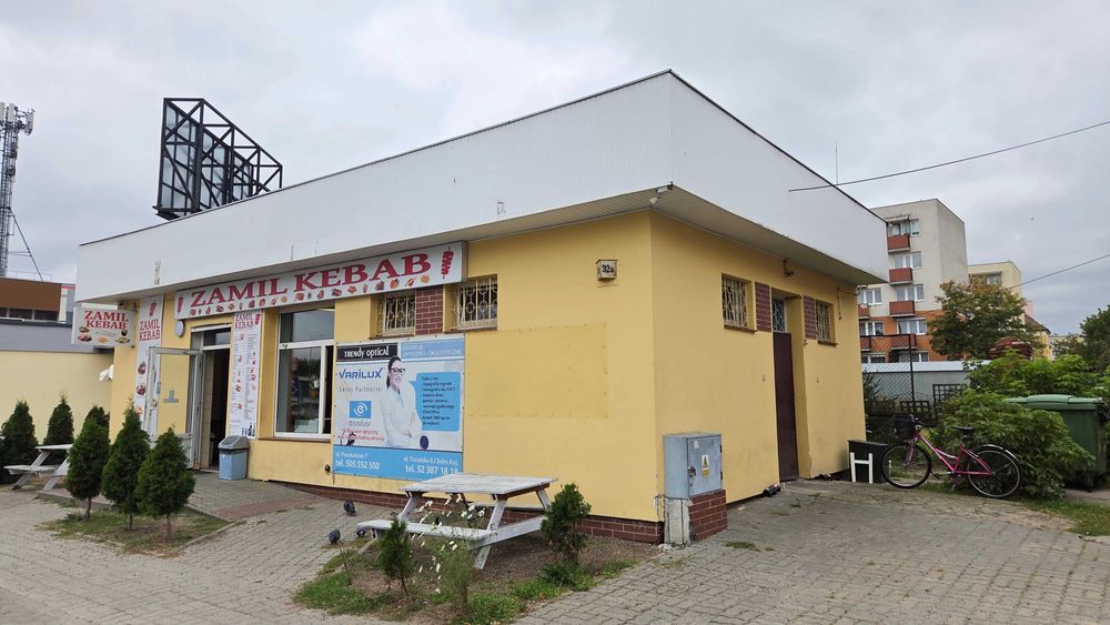 Lokal handlowo usługowy 86m2