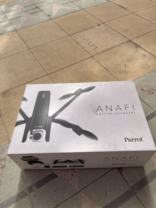 Anafi Parrot Estojo, Comando e protecao de Helices.