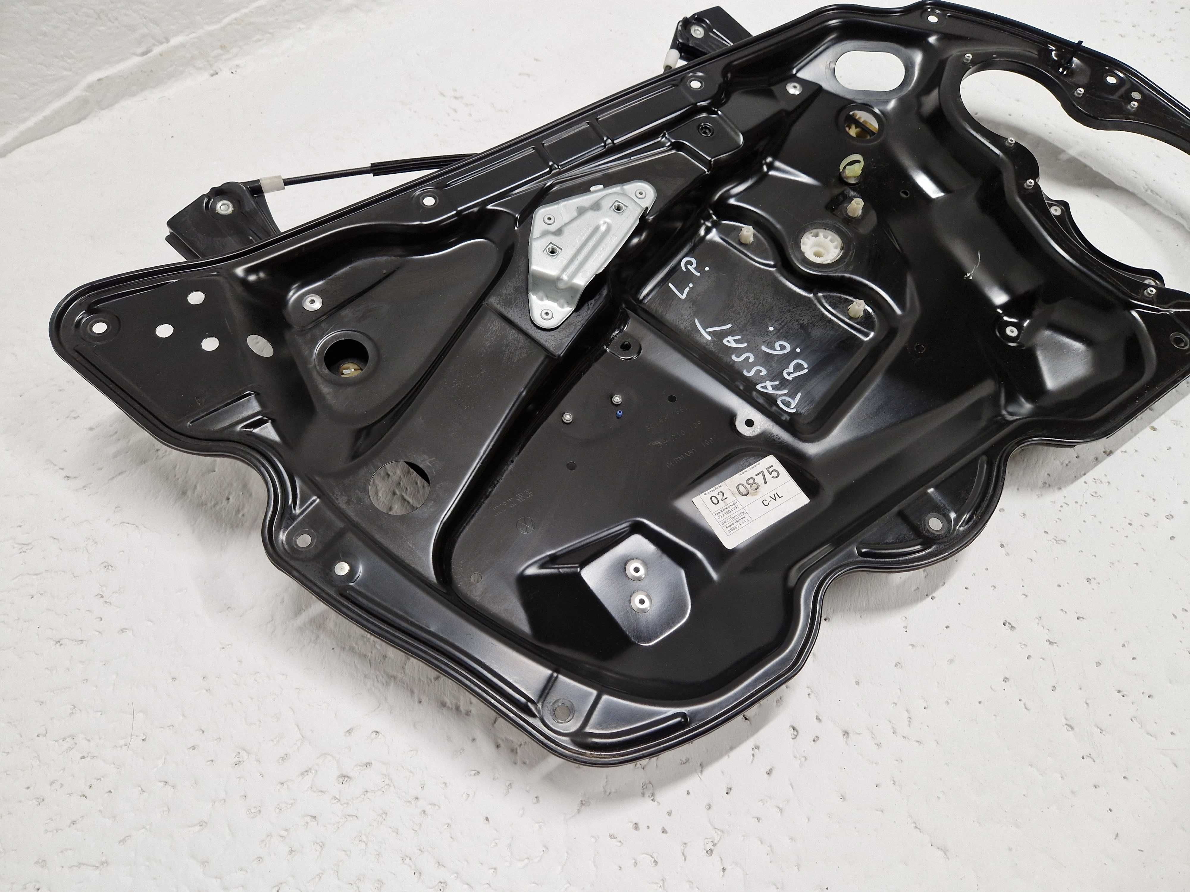 Mechanizm Podnośnik Szyby LEWY Przedni Przód Kierowcy VW PASSAT B6