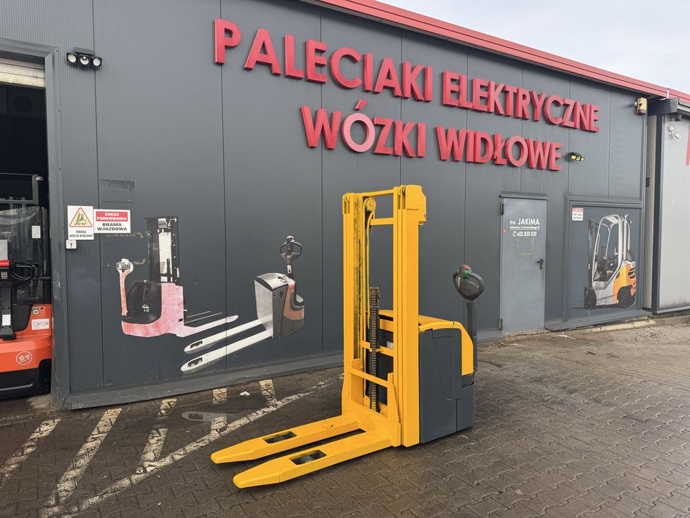 Paleciak elektryczny Jungheinrich EJC 1600 kg 420 cm wózek Ejc 216