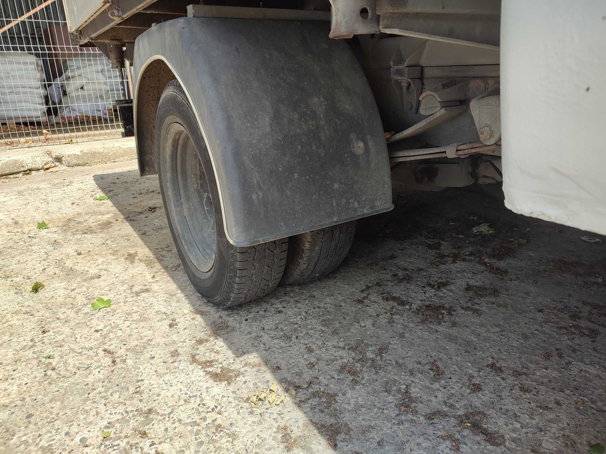 Samochód dostawczy Gaz Gazela wywrotka