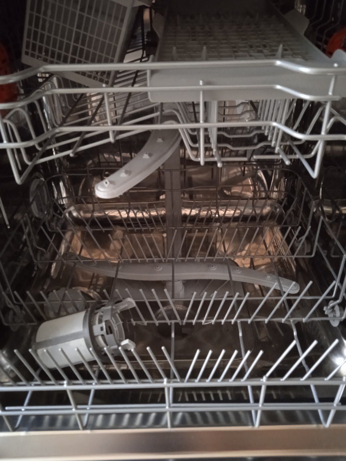 Вбудована посудомийна машина HOTPOINT ARISTON HI 5010 C
