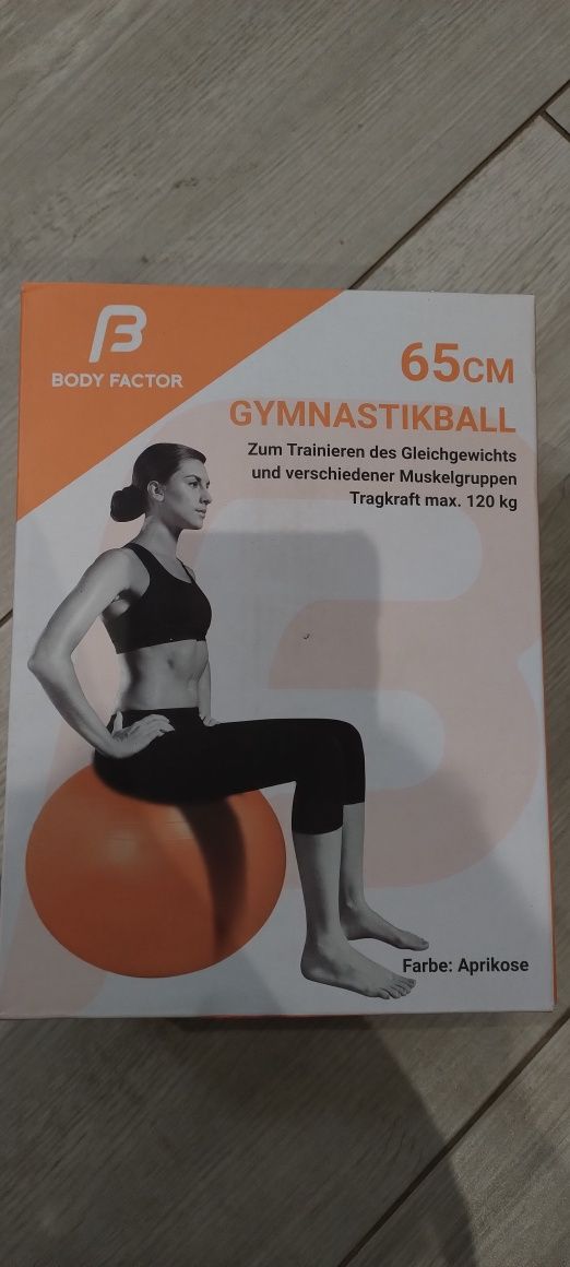 Piłka gimnastyczna sport ćwiczenia nowa 65cm