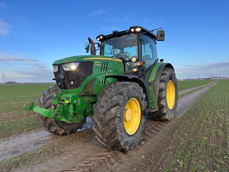 John Deere 6150R