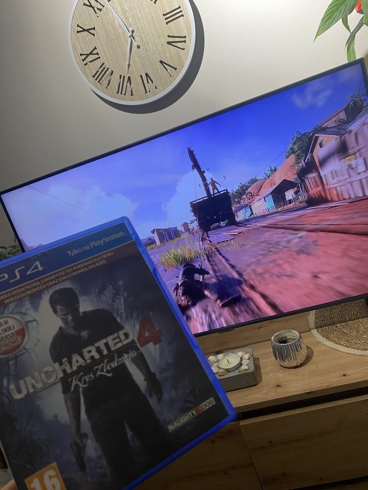 Uncharted 4 kres złodzieja PL PS4 konsola