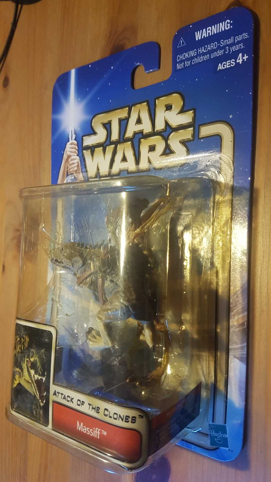 Star Wars SAGA Collection 3.75 - MASSIFF with Geonosian Warrior