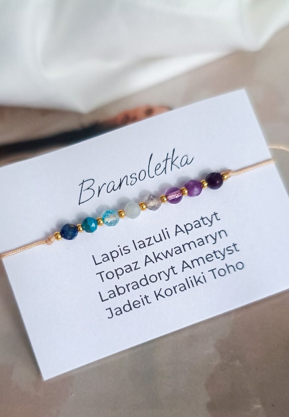 Bransoletka z kamieni naturalnych materiałów
