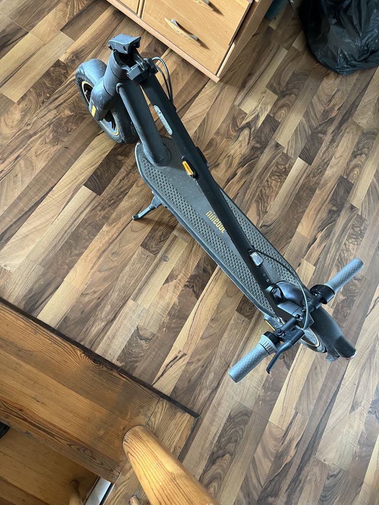 Ninebot g30 max z bardo dobra bateria