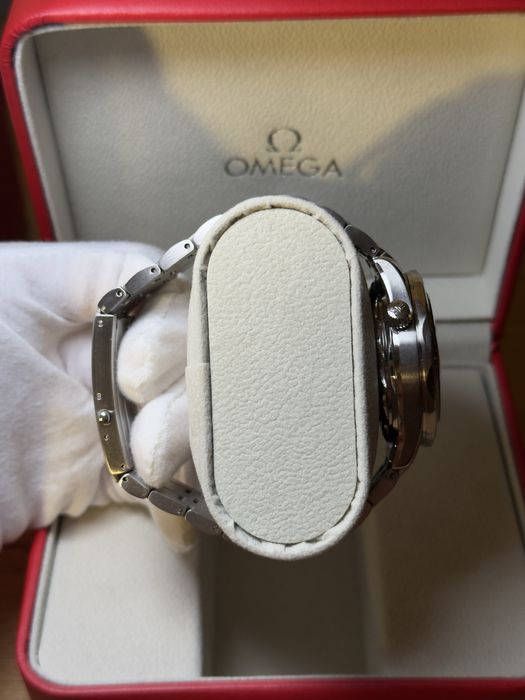 Omega Seamaster Diver 300