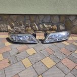 Фари передні Renault Laguna 2
