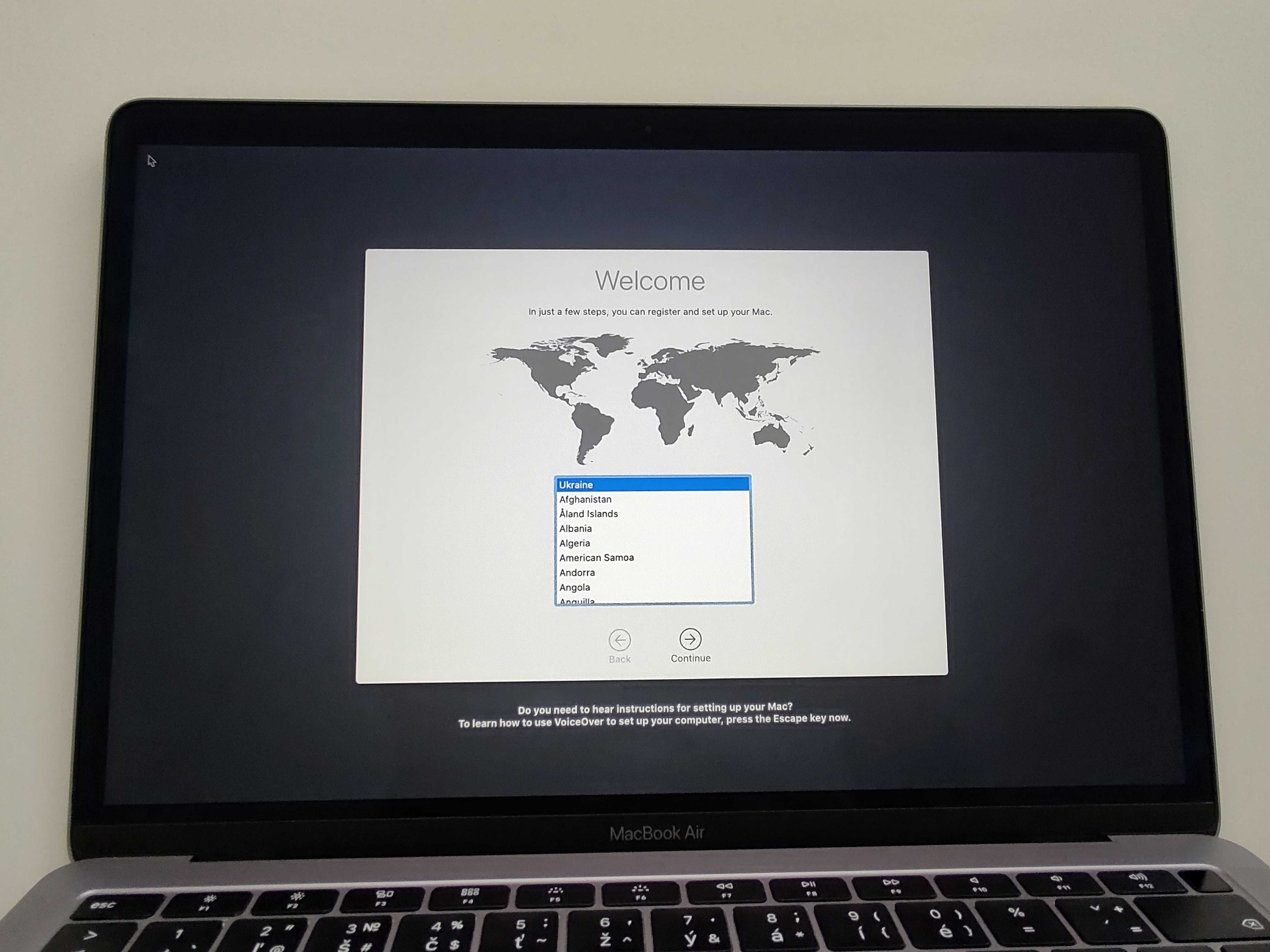MacBook Air (13-inch, 2018)
