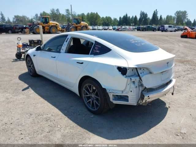Tesla Model 3 Long Range Dual Motor 2020 *