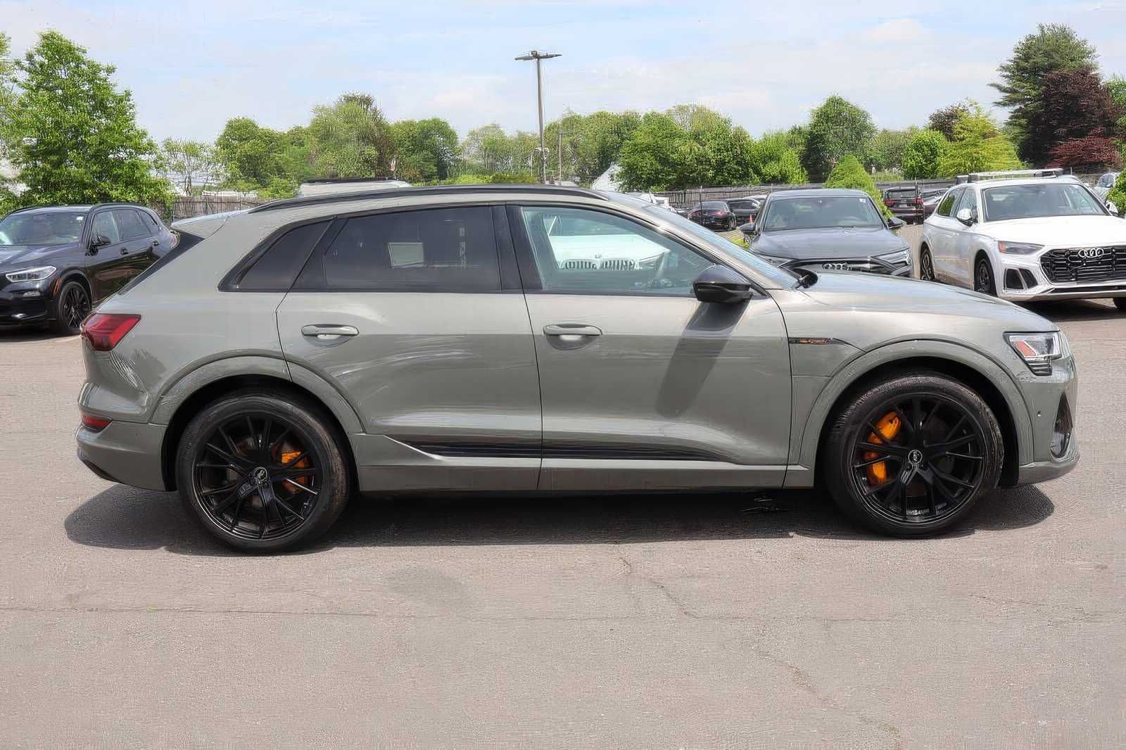 2022 Audi e-tron 55 Quattro S Line