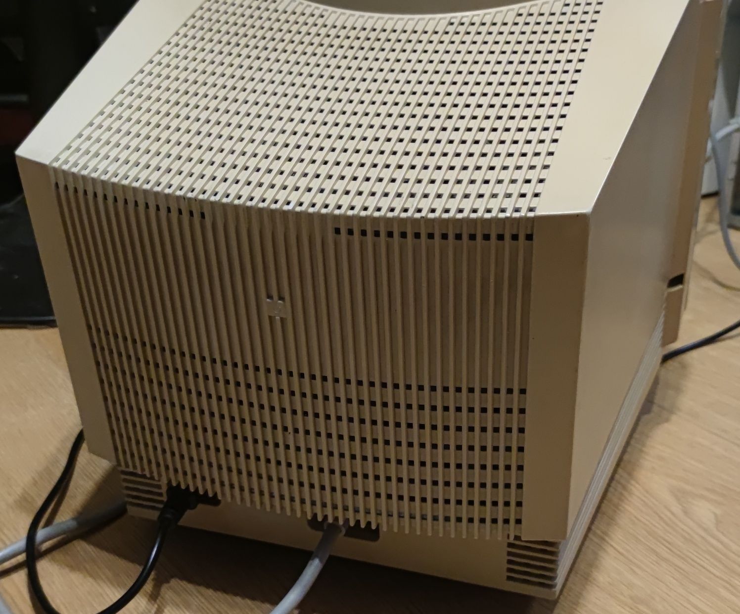Monitor crt NEC MultiSync XV15 Rocznik 1995
