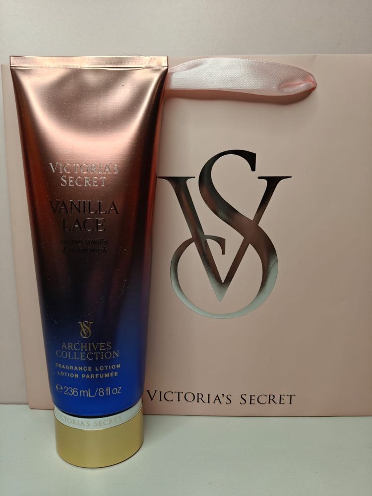 Спрей лосьйон скраб натуральна лінійка Вікторія сікрет VictoriasSecret