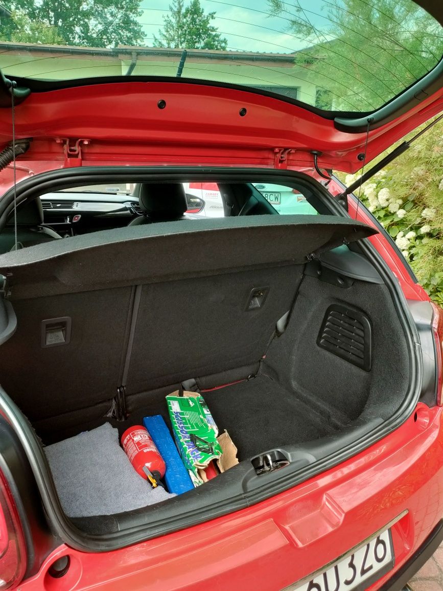 DS3 2011 rok Citroen