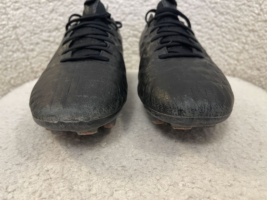 Бутси  проф модель сороконожки кроссовки Nike Tiempo 39р