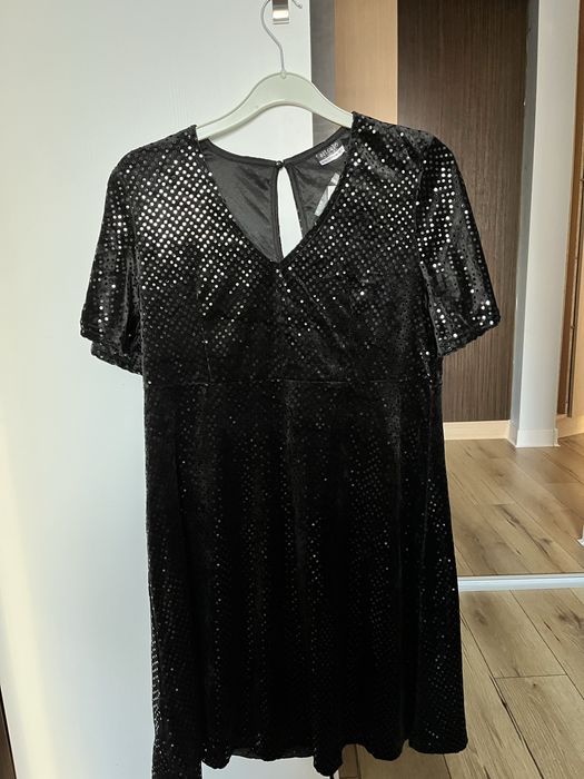 Sukienka blyszczaca sylwestrowa swiateczna