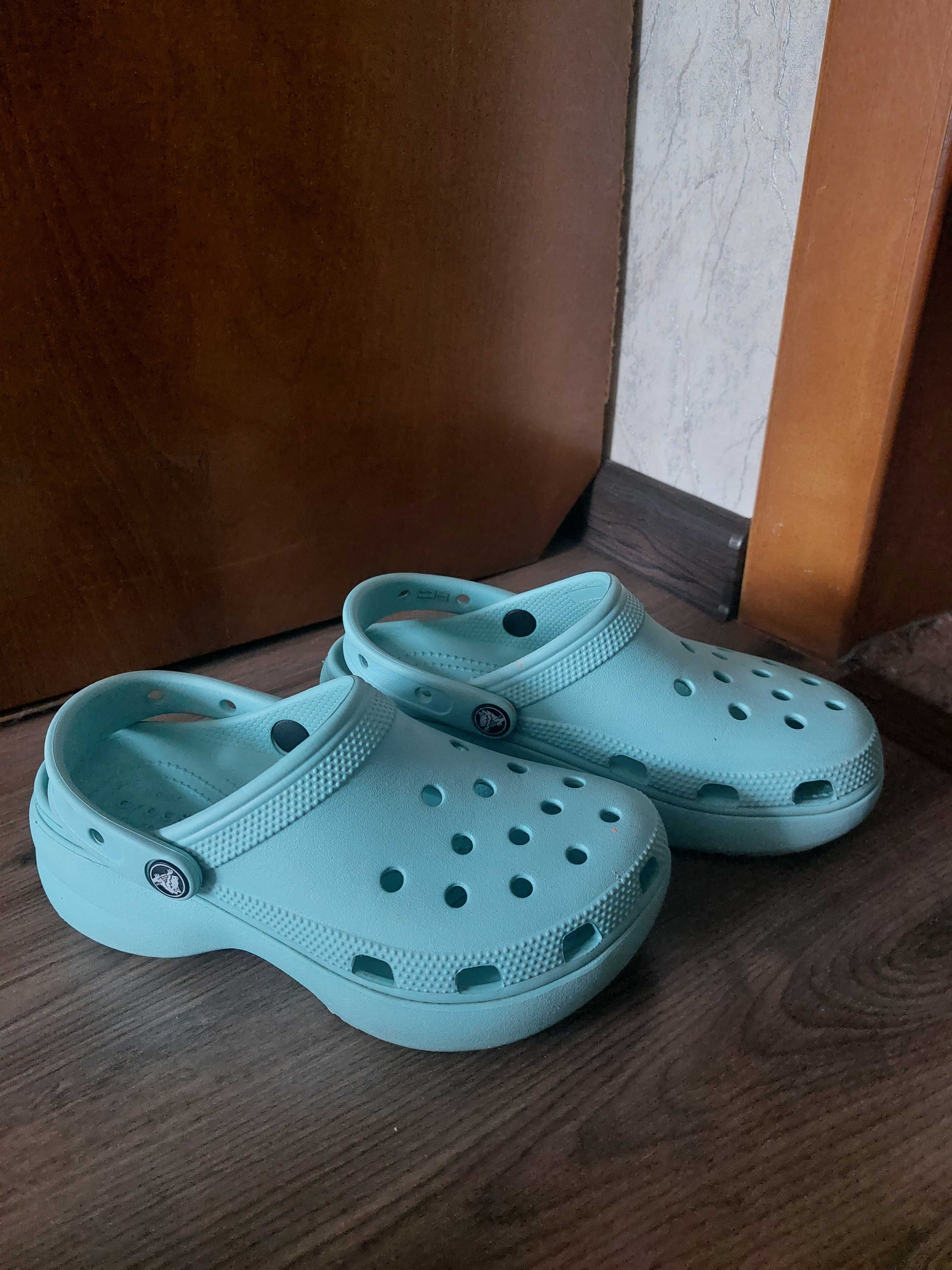 Классные Crocs w6 p.36-37.