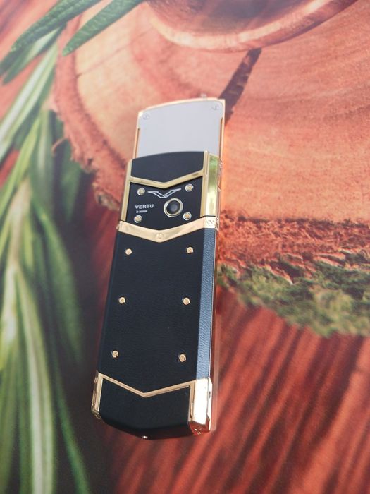 Продам Vertu слайдер 888 pro