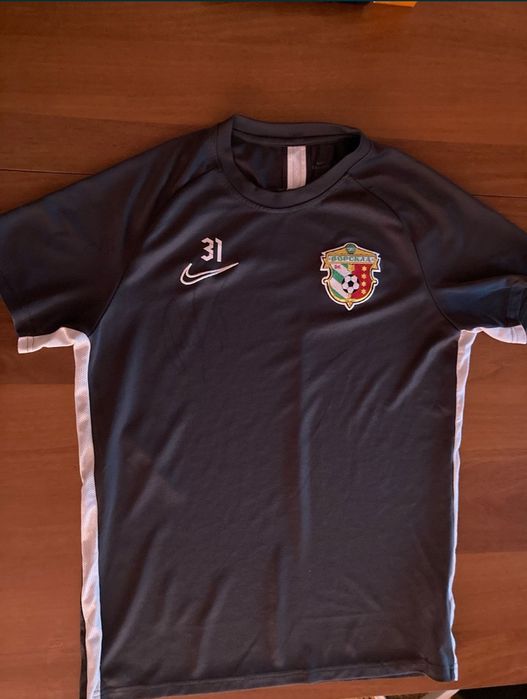 Продам особисту футболку Дмитра Різника