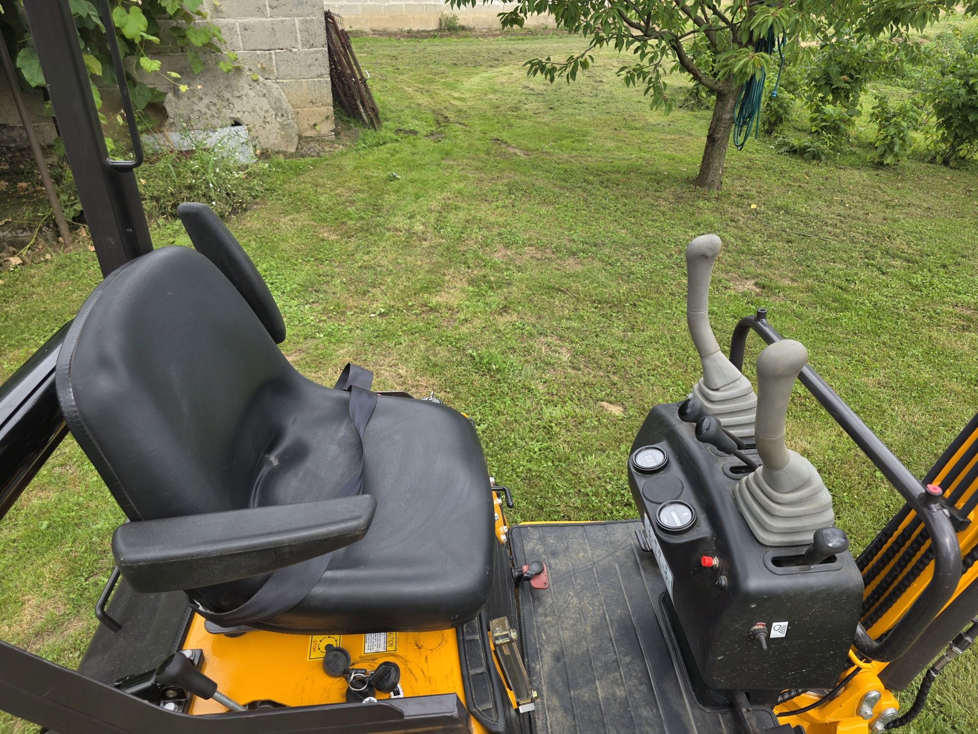 Minikoparka Berger BK800BS 3 łyżki ZESTAW