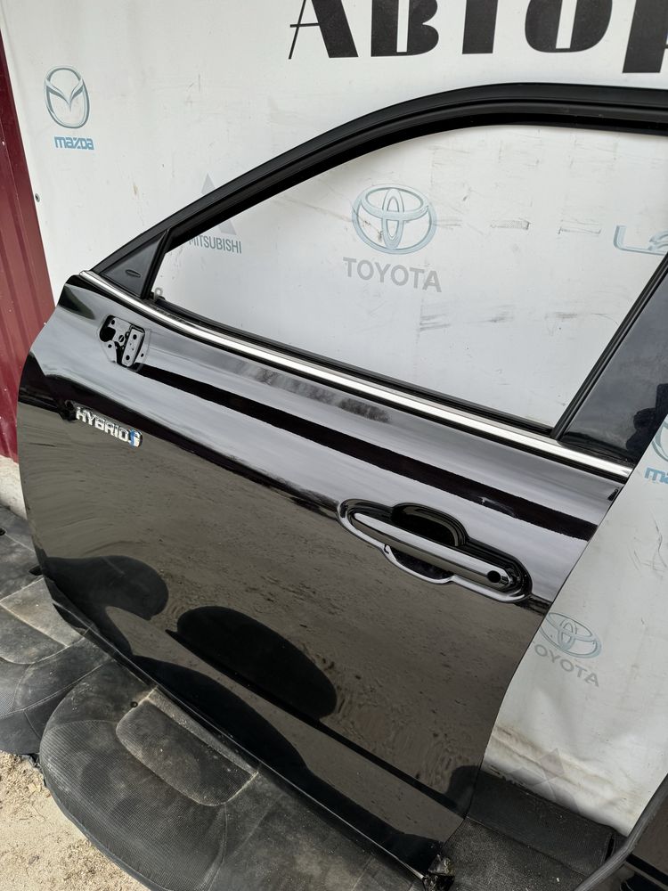 Двері передні ліві Toyota Highlander 2019-24р Hybrid