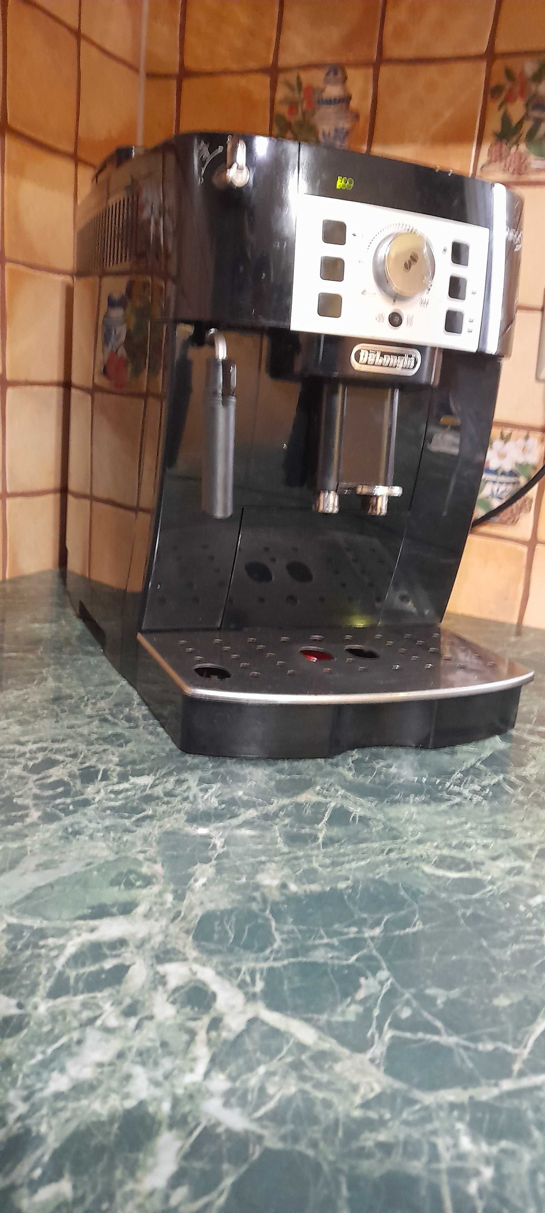 Ekspres do kawy Delonghi Magnifica S