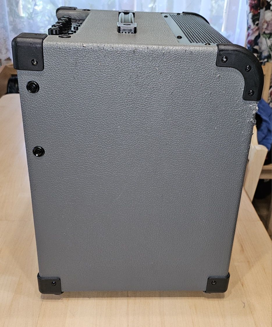 Peavey Max 100 wzmacniacz basowy
