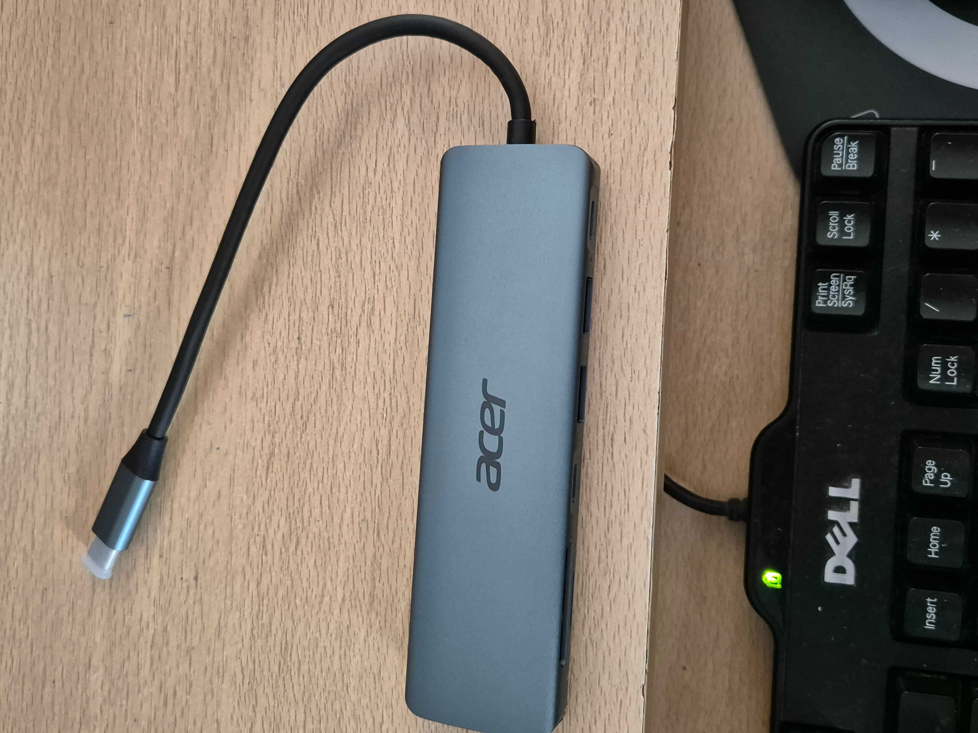 HUB Acer 7-IN-1 modelo ODK360, novo