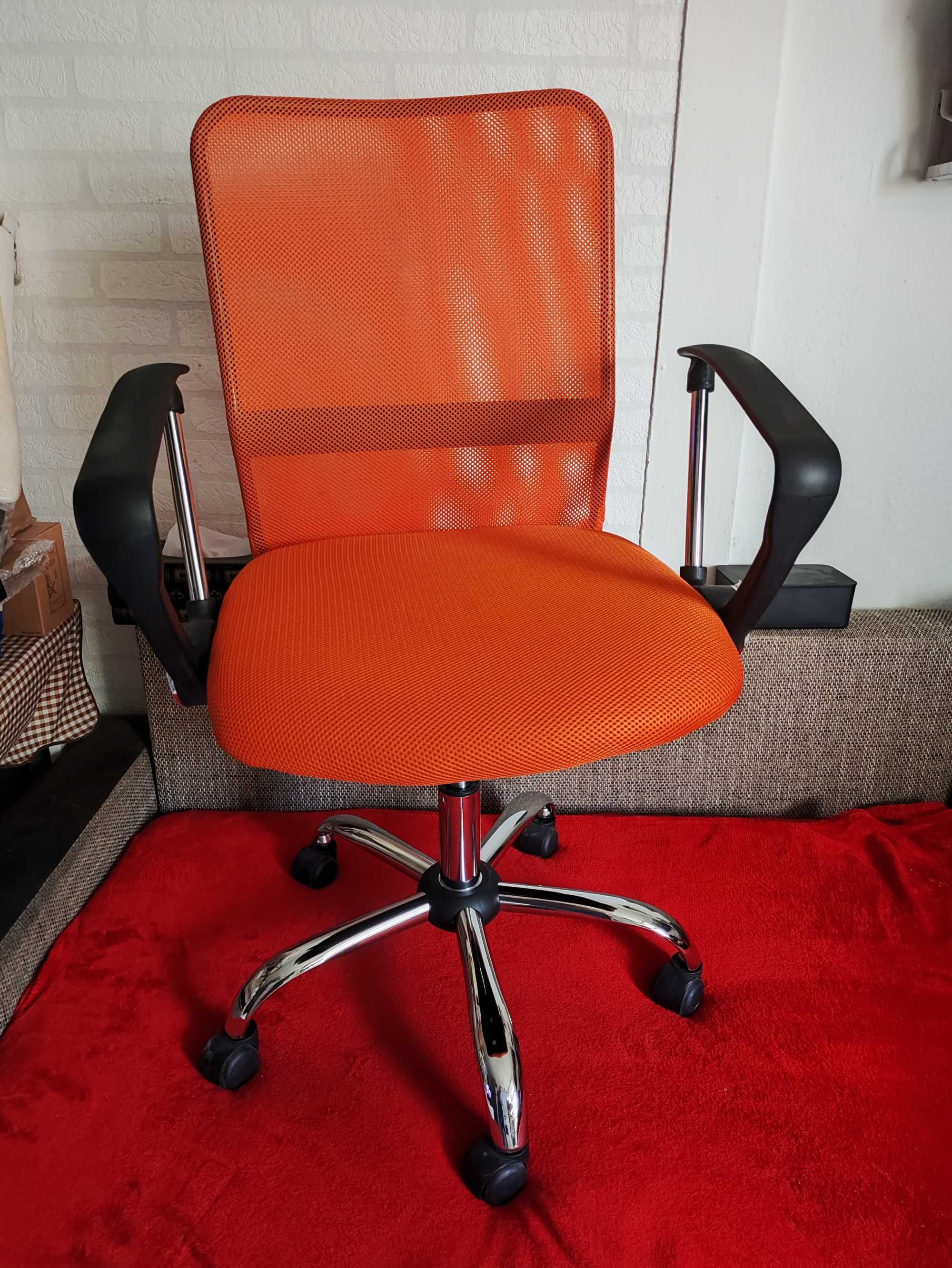 Krzesło obrotowe na kółkach Fotel Biurowy do biurka pomarańczowe