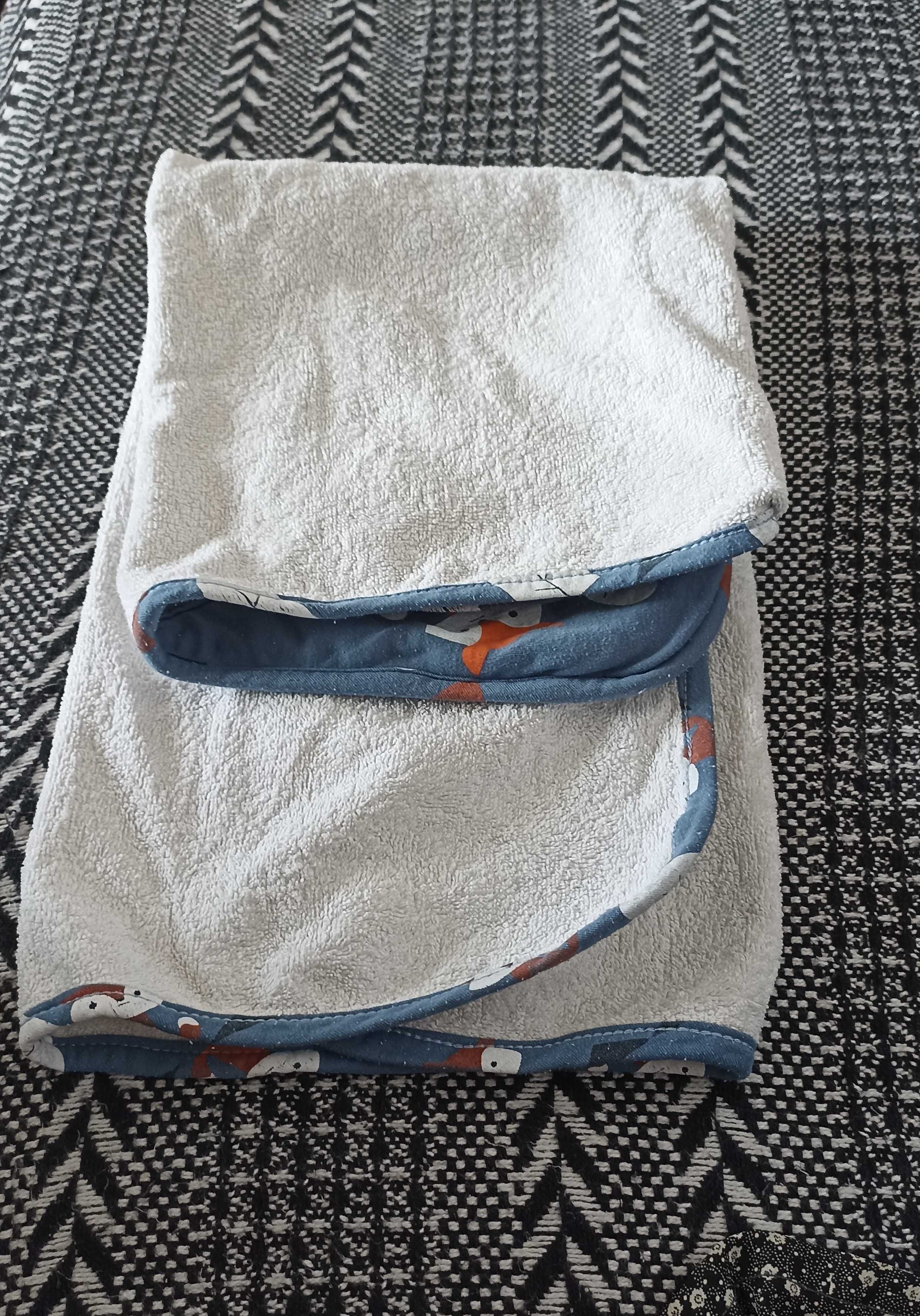 ręcznik niemowlęcy z kapturem