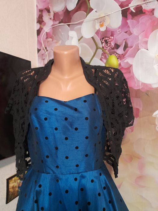 Платье вечернее.Размер s,m.