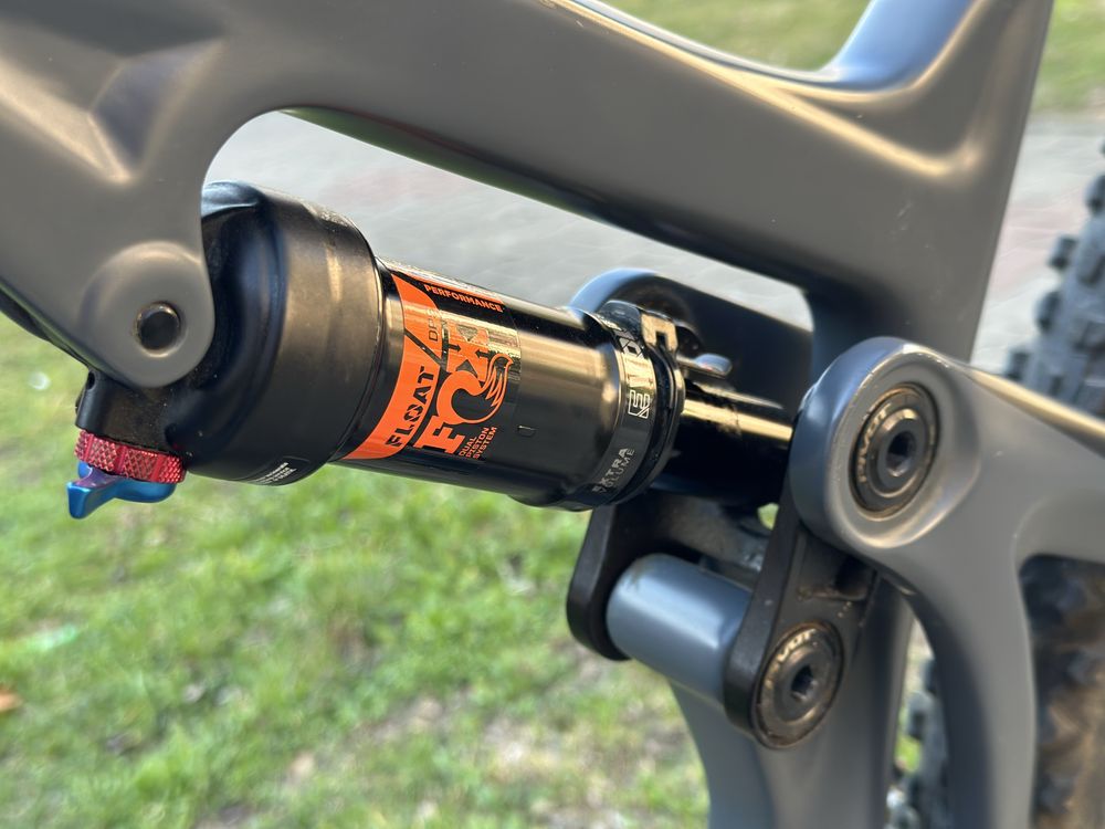 Pivot Mach 429 Trail Carbon - ZAMIANA