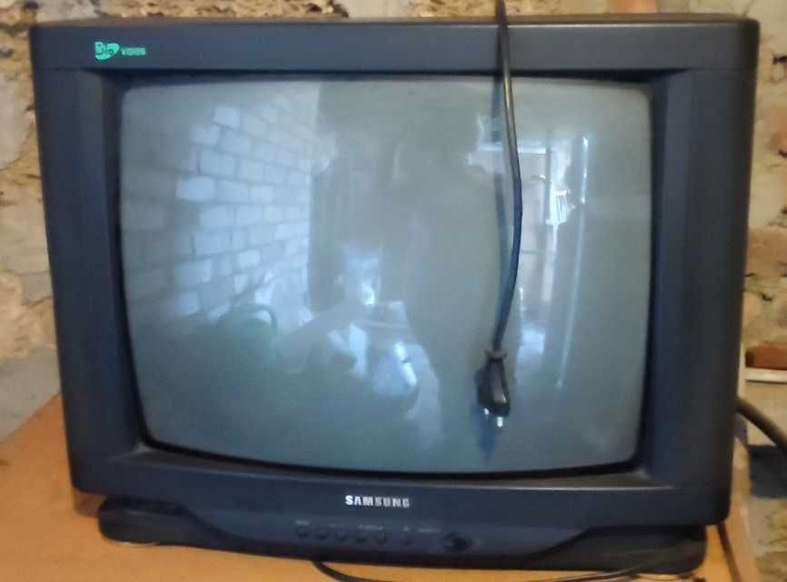 Телевизор Samsung