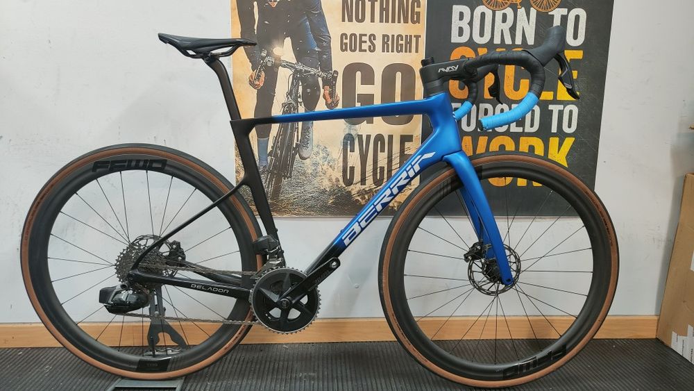 Berria Belador tamanho M