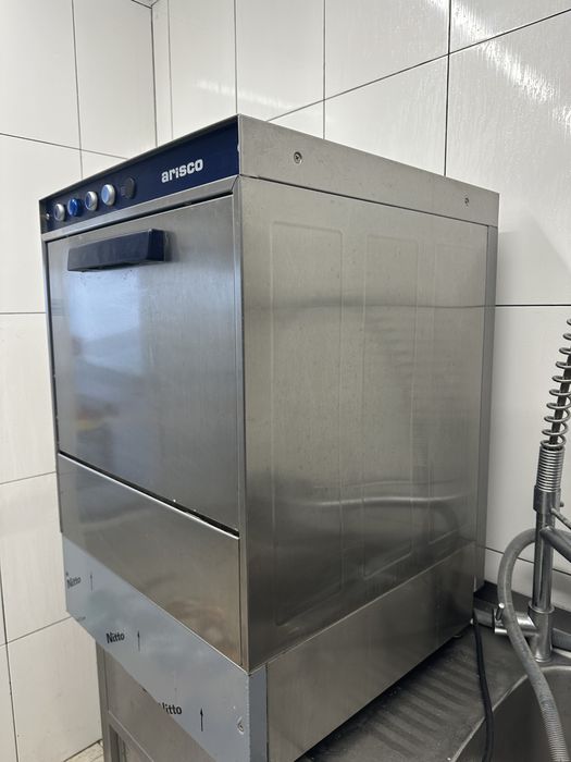 Maquina de lavar loiça industrial