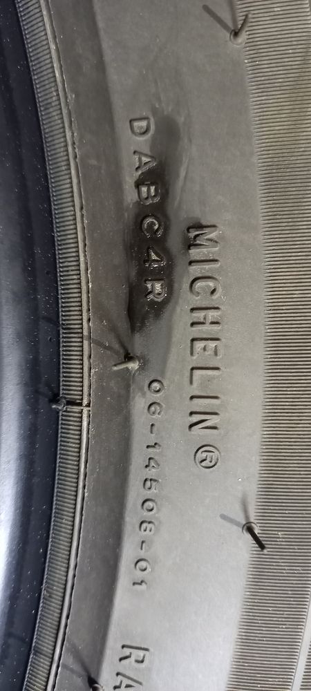 Opony Michelin R17 215/65 letnie