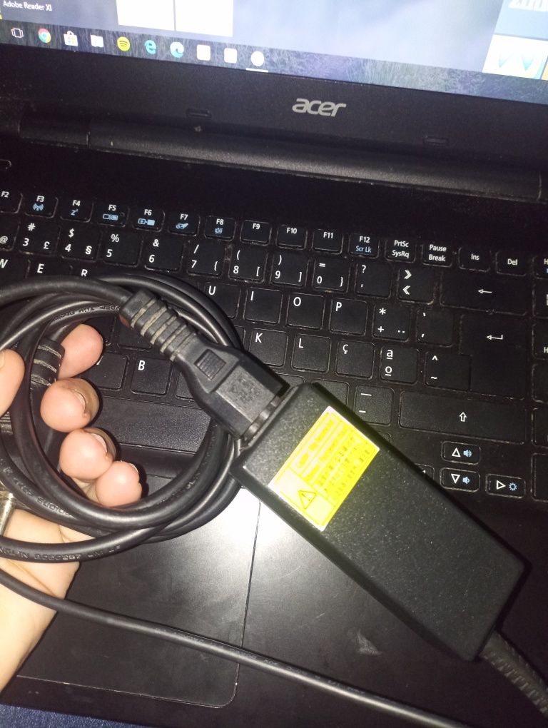 Portátil Acer 4GB