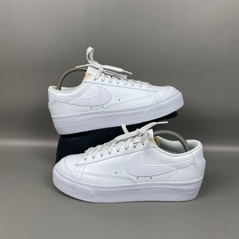 Кросівки жіночі Nike Blazer Low Platform White DJ0292-100 Оригінал