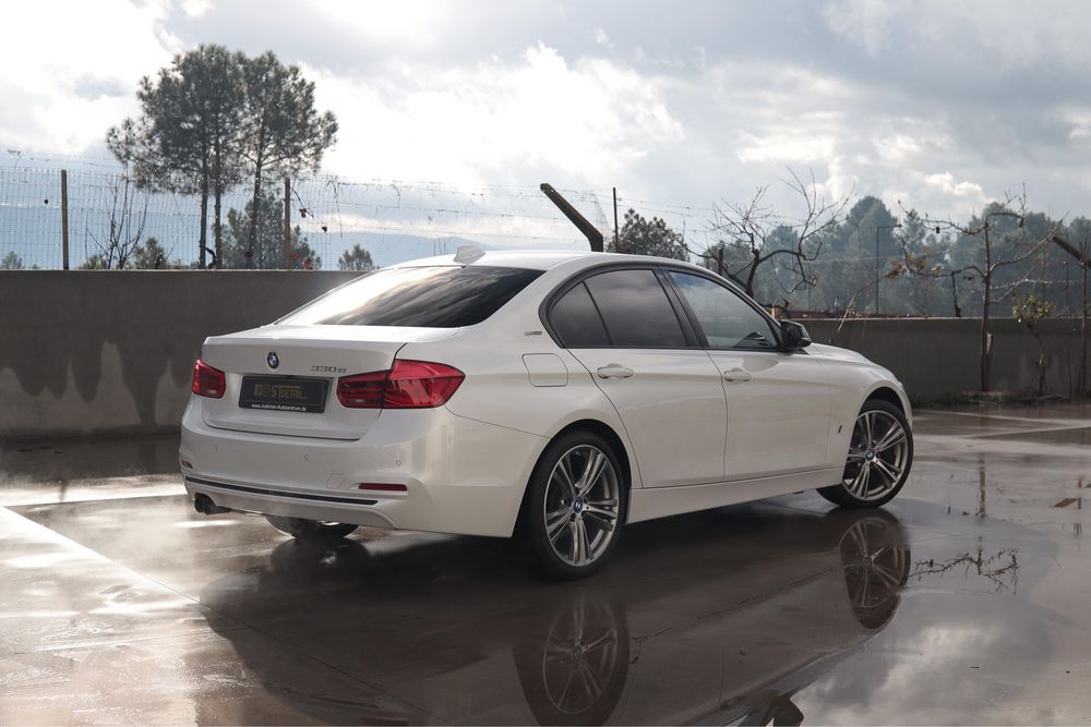 Bmw 330e iPerformance plug- in híbrido 2017