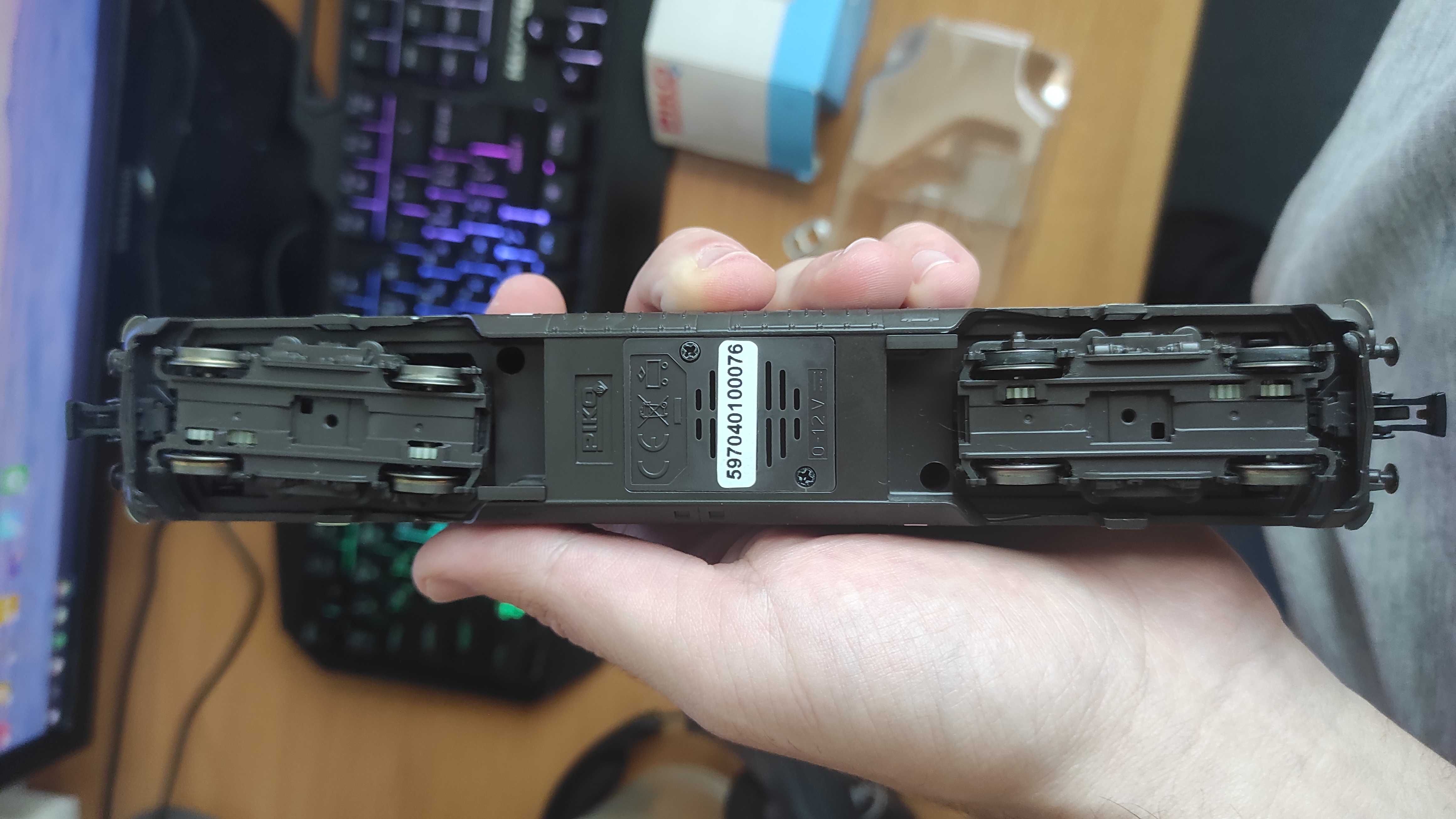 BR 220 DB Piko H0 z decoderem