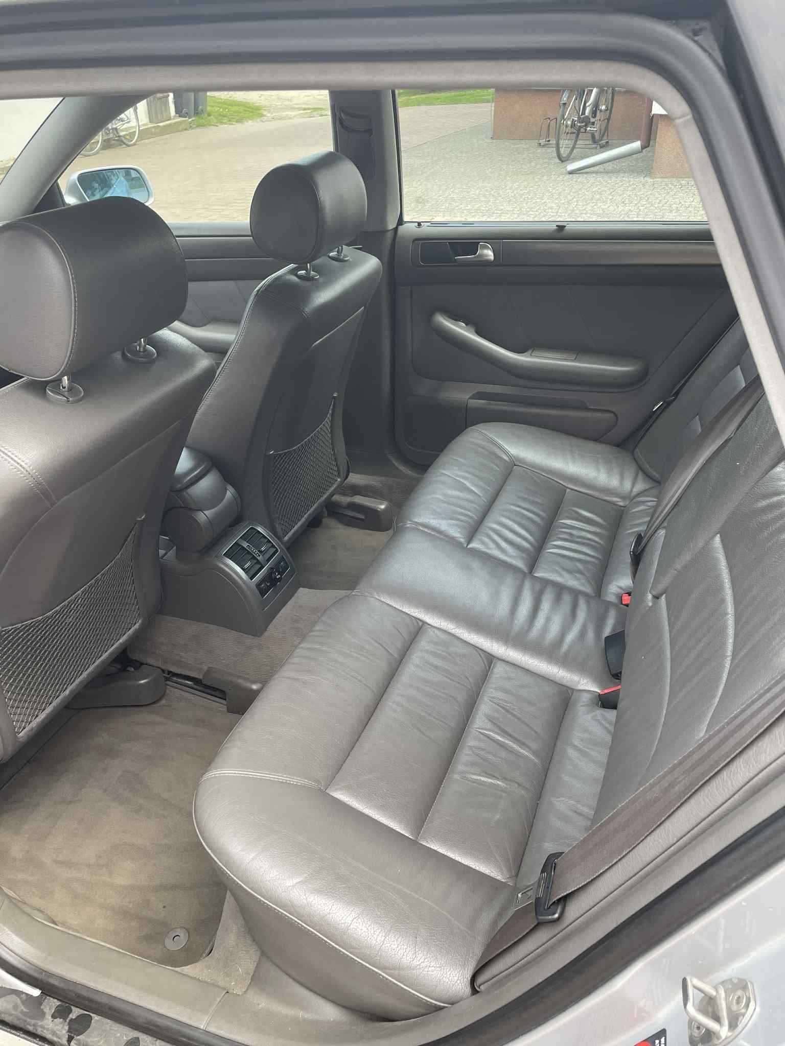 Samochód Audi A6