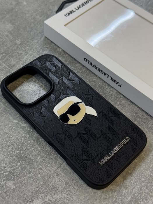 Чехол Karl Lagerfeld оригинал на iPhone 16 Pro