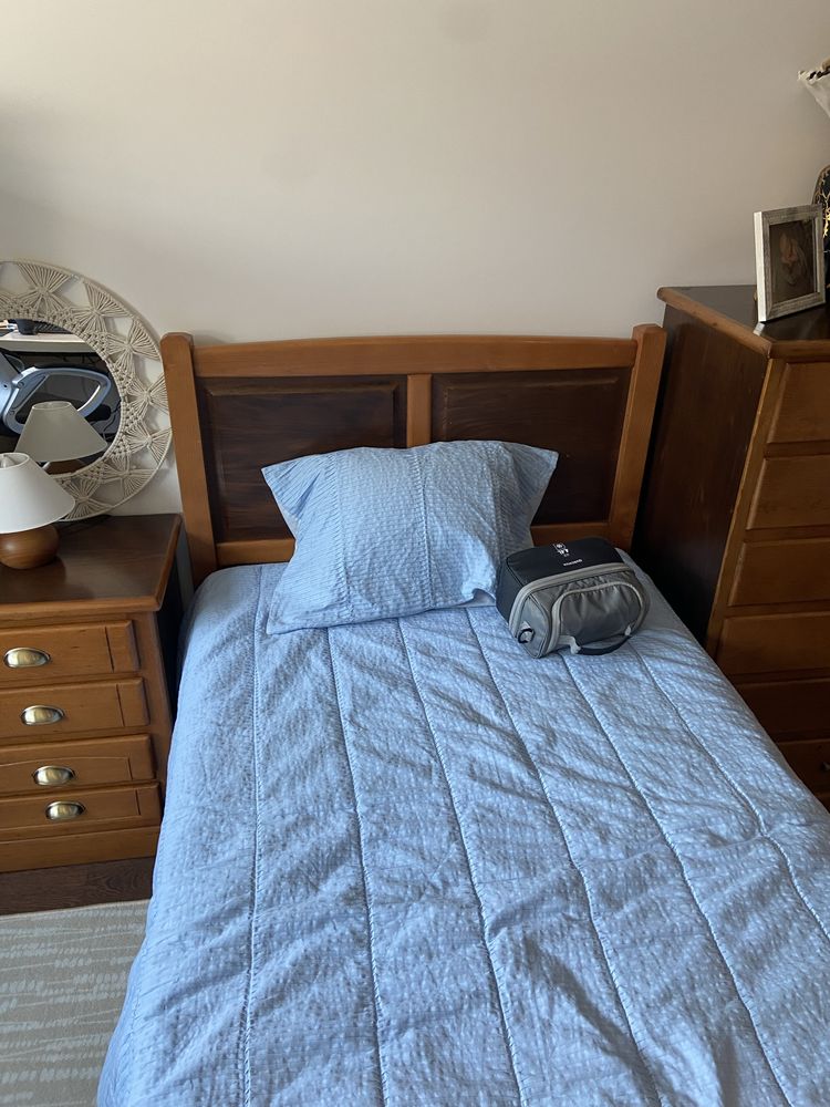 Vendo quarto de solteiro