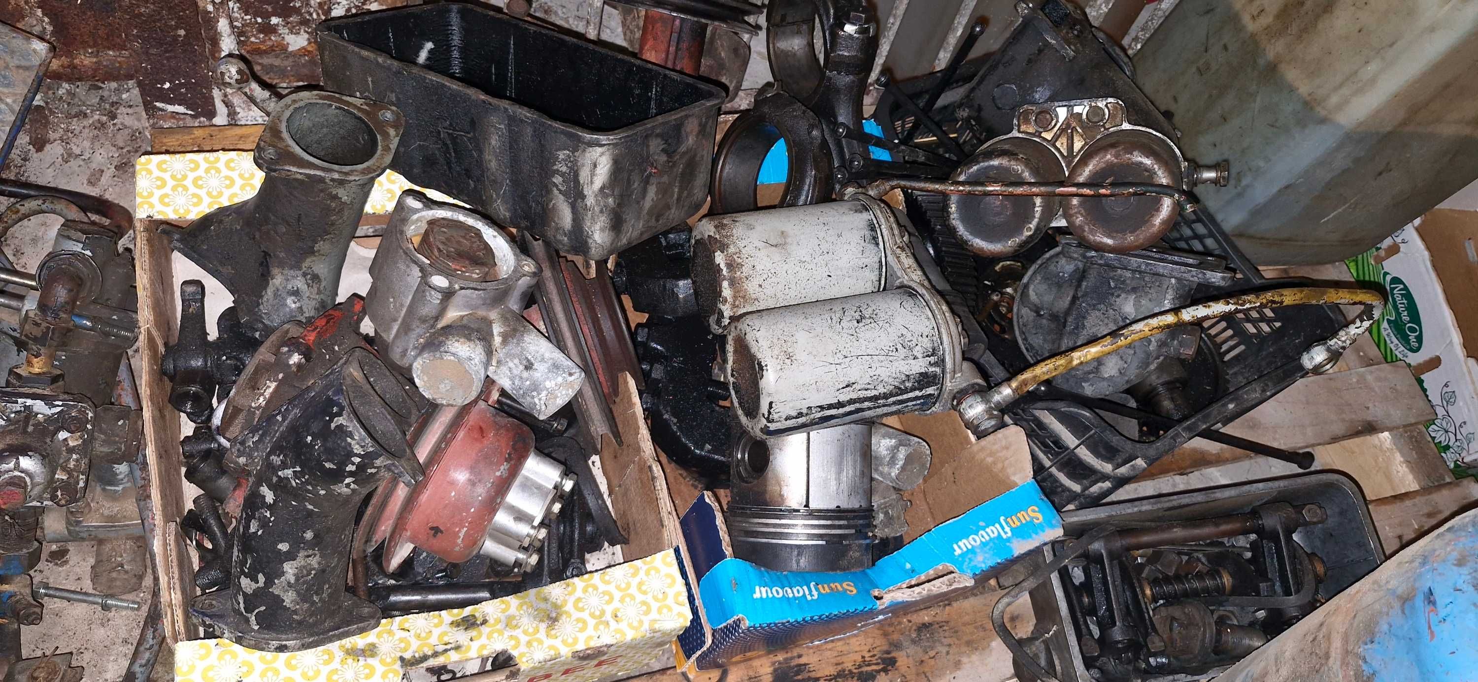 Blok MISA rozrusznik wał pompa silnik zwolnica częśći C 330 C328